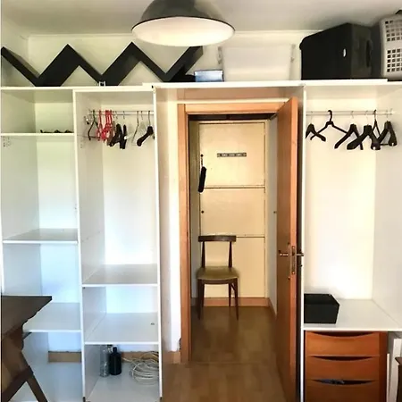 Airport 1 1 Sofabed Appartamento Lisbona